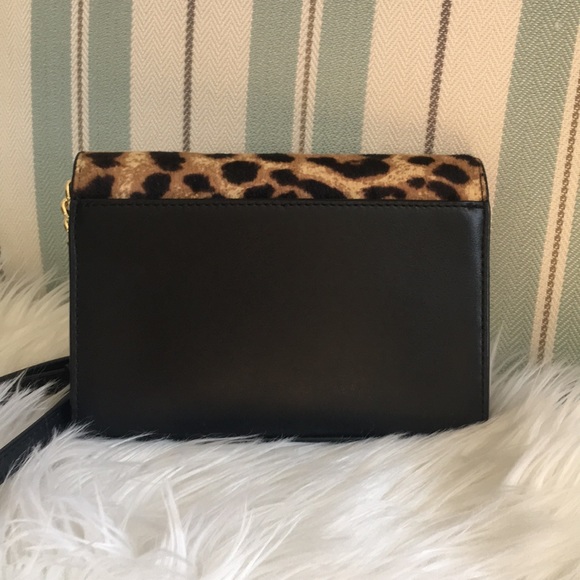 Micheal Kors small crossbosy - Picture 4 of 7